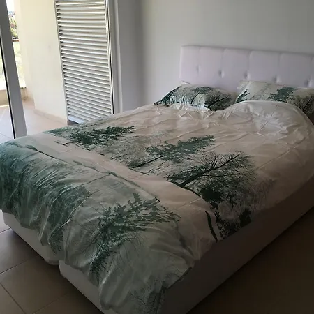 Babylon Beach Sidé